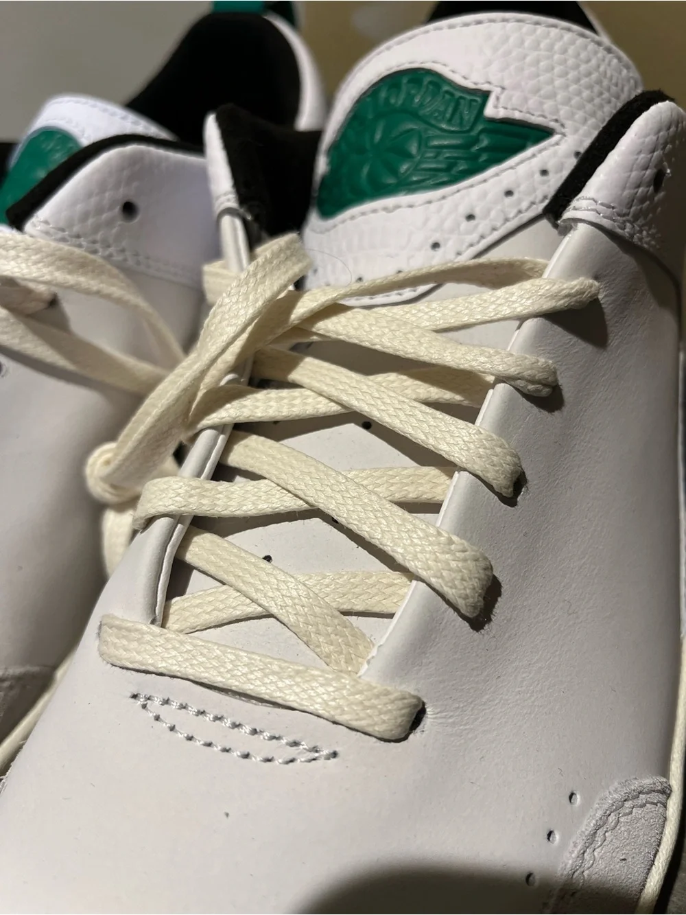 Jordan Women’s White and Green Low-Top Sneaker Sz. 10.5 - Picture 7 of 8